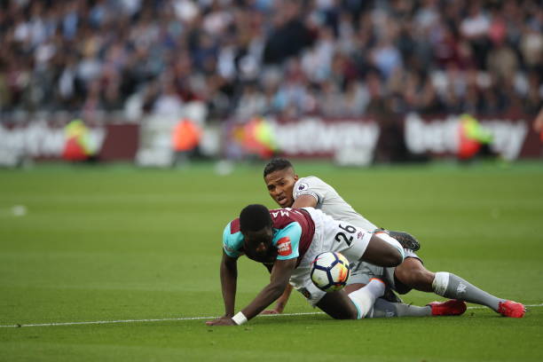 前锁定冠军 前锁定冠军