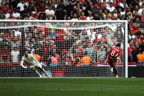 李卓耀需要 李卓耀需要