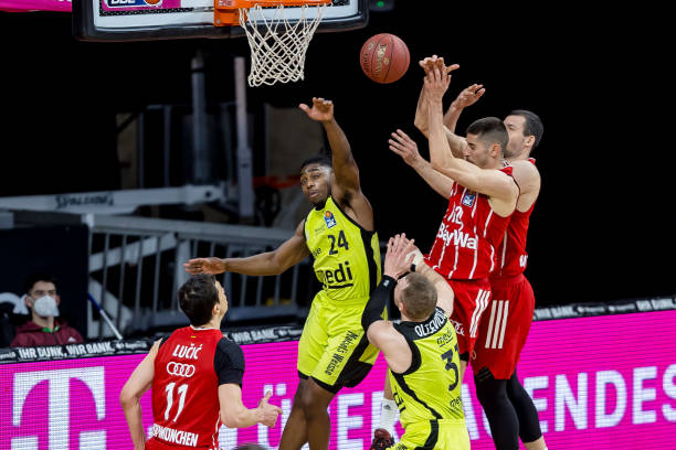 英超竞争日 英超竞争日